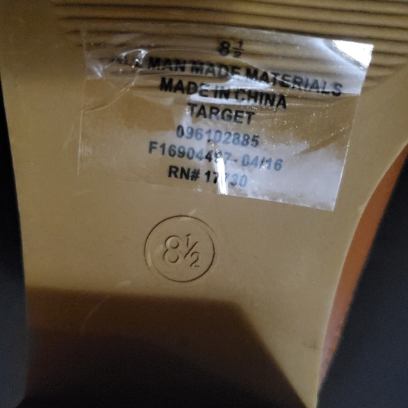 Mossimo Supply Co. Pull On Block Heeled Boots Slip On Booties SZ 8.5 - Picture 6 of 7